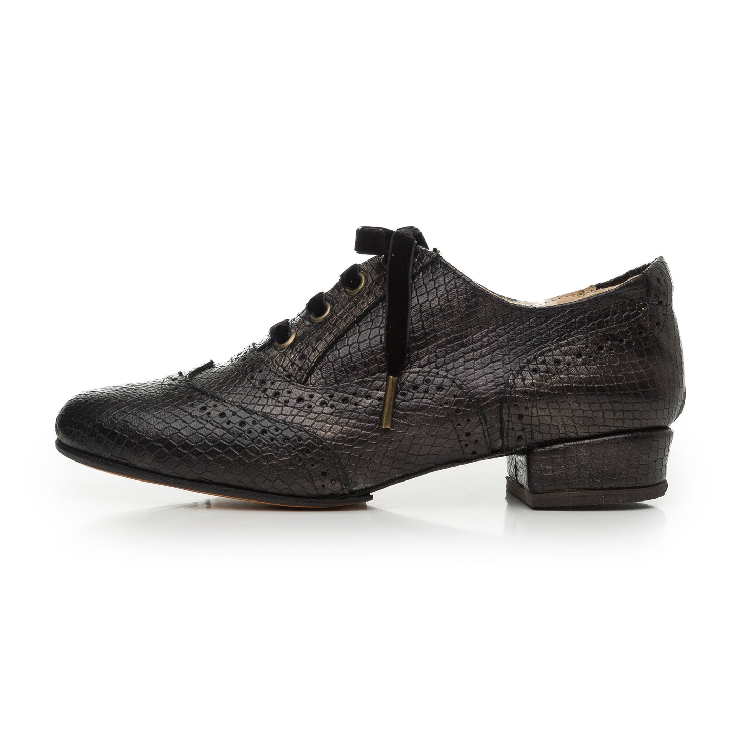 Oxford Curvy-Engraved Black leather